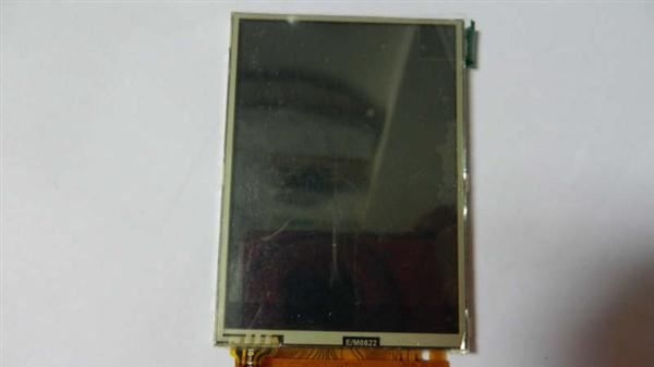2.6寸TFT液晶屏（ 手机屏）