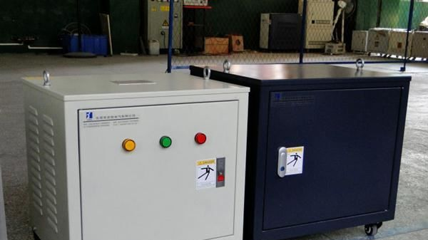 供应三相隔离铜线变压器、百稳自动稳压器、大功率电力变压器