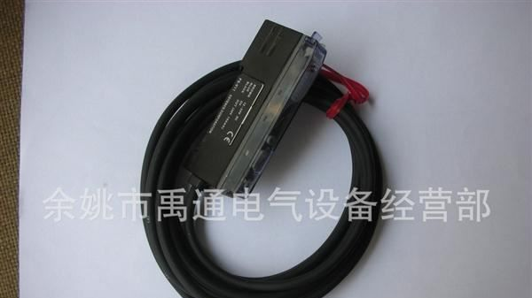 供应 基恩士 (KEYENCE)FS-V11 光纤传感器