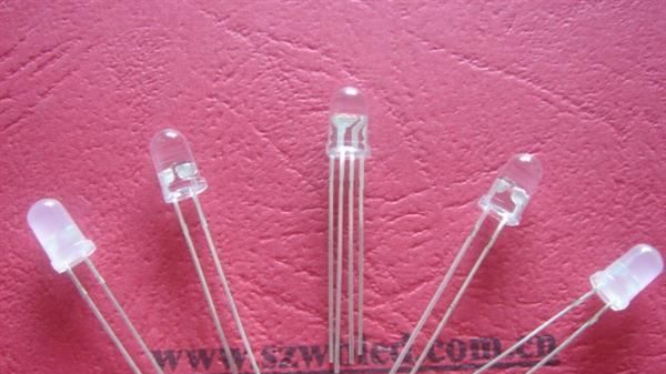 万邦光电长期供应F5圆头短脚白灯LED14000-16000  量大优惠