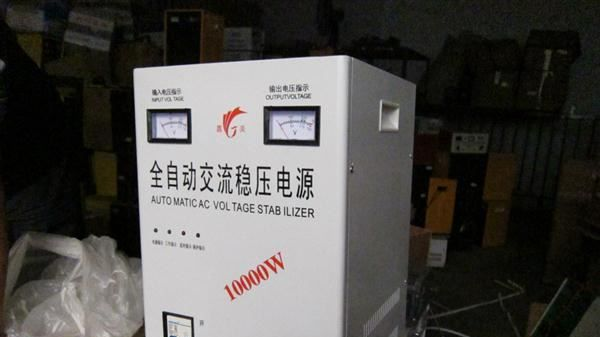 上海微电脑高精度全自动稳压器交流稳压器空调稳压器10000