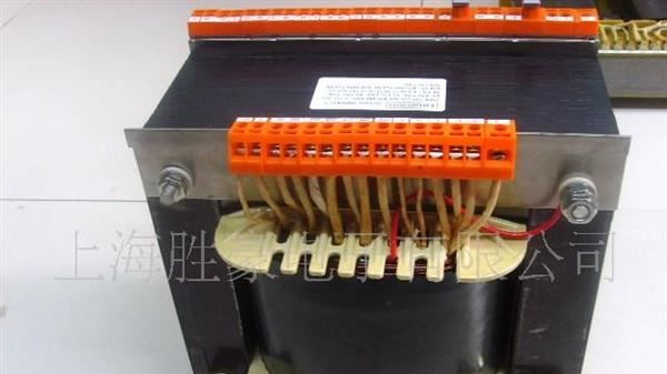 供应电源变压器  380V / 220V