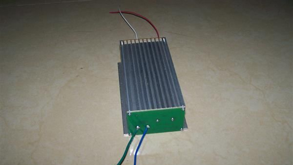 大功率LED可调恒流驱动电源采用铝合金外壳密封防水可更换保险丝