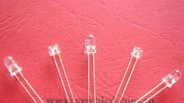 福建万邦光电大量供应3MM短脚有边绿灯、白发纯绿、翠绿LED
