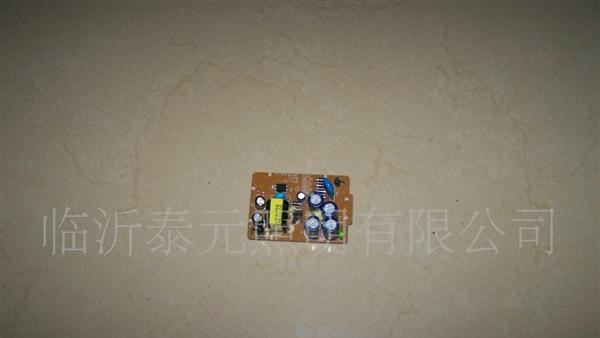 LED（0---800mA)可调恒流开关电源,用于3--12W LED灯无级调光