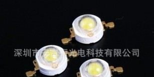 大功率LED灯珠