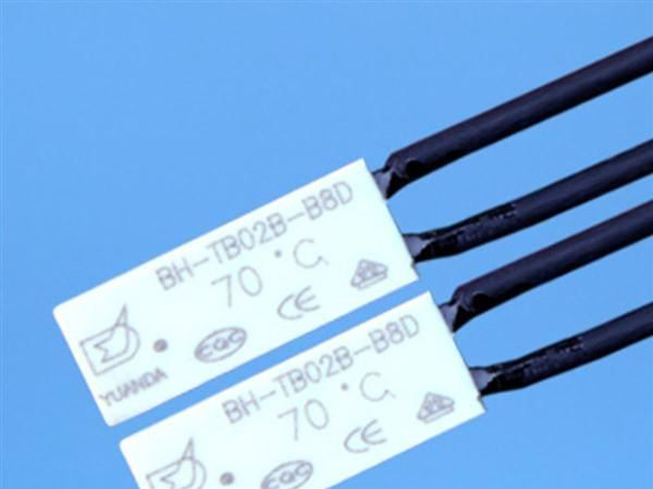 厂家直销电池热保护器TB02B-B8D