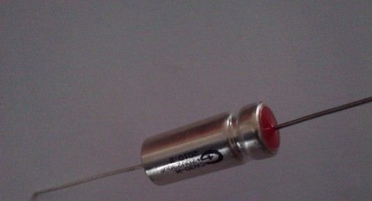 军标 有可靠性的气密封非固体钽电容