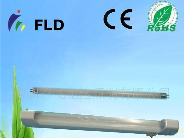 供应大量优质LED日光灯管  厂家直销  高品质 T5 T8  T10 灯管
