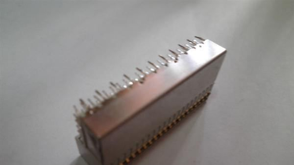现货供应 AMP  连接器 型号5352152-1