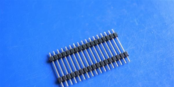 大量供应排母排针 单排/双塑 180度