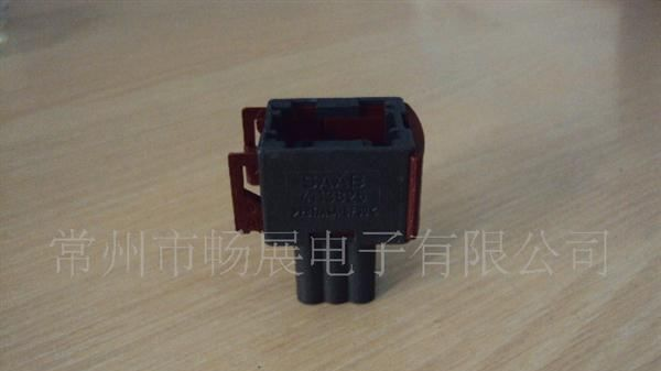 供应AMP/TYCO汽车连接器2-963212-1