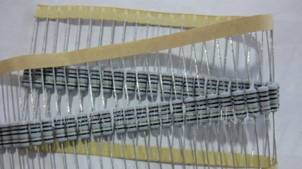 绕线保险电阻KNP  2W  10R(5mm*15.5mm)