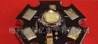 供应各颜色0.5W/1W/3W/5W大功率灯LED