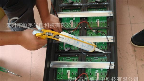 户外P10单红色 LED显示屏供应 户外LED显示屏单元板 LED显示屏