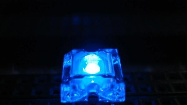 长期现货供应F3MM\5mm\平头发光二极管发光二极管
