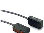 OMRON欧姆龙光电传感器 基板传感器  E3S-LS3P 2M