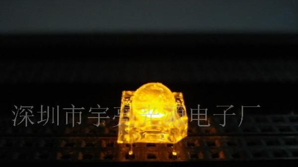 供应大功率LED灯/发光二极（0.5W食人鱼黄光）