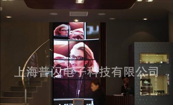 普闪电子供应电子屏、室内全彩显示屏、室内P7.62显示屏