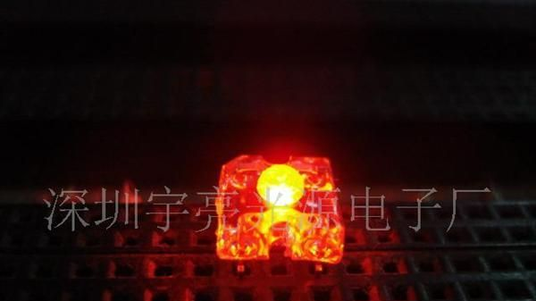 供应3MM红色食人鱼LED发光二极管