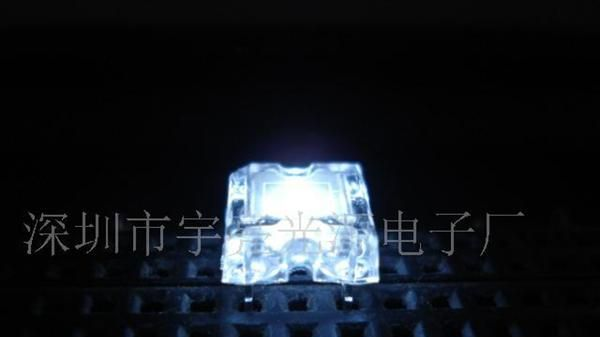 供应LED发光二极管平头食人鱼绿光
