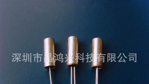 本厂直供28.224MHZ 工业级高精度 石英晶振 晶体 49S 49SMD 3225