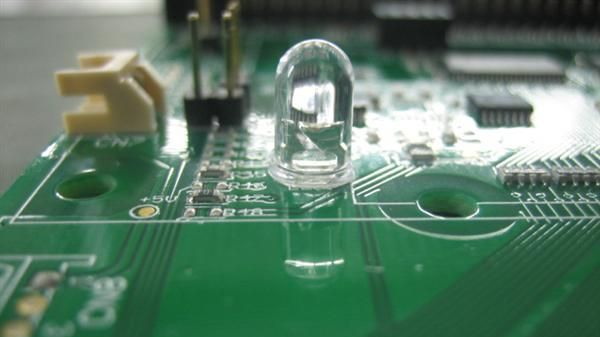 四层板PCB板来图加工和组装