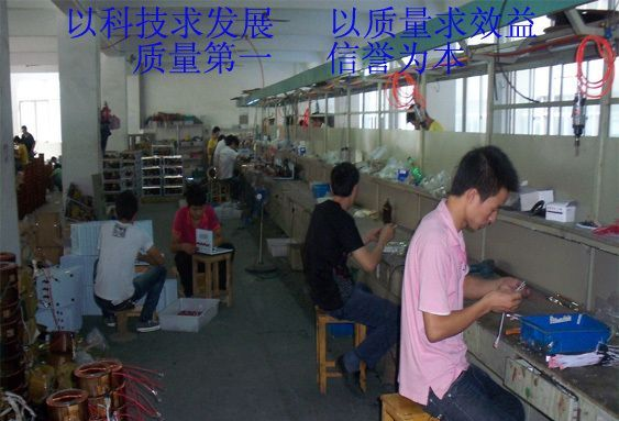 厂家大量供应TNS-30KVA三相高精度全自动交流稳压器