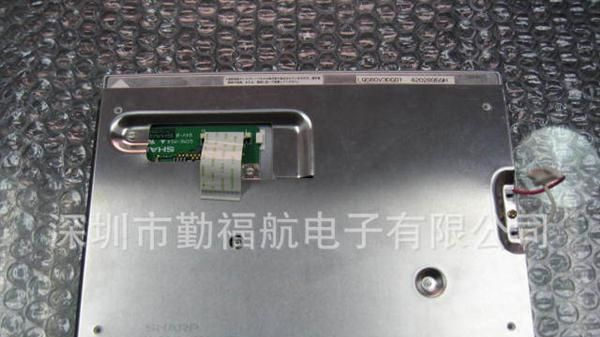出售:LQ080V3DG01