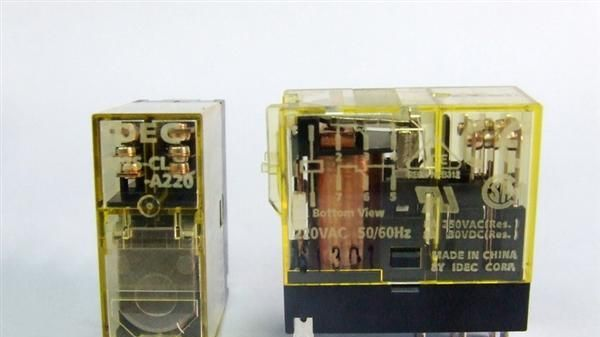 和泉继电器RJ2S-CL-AC220V