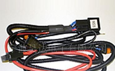供应汽车线束，线束加工，机内连接线，汽车连接器