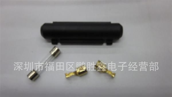 6X30白色叶式保险丝壳