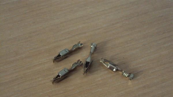 供应AMP/TYCO汽车连接器927783-3