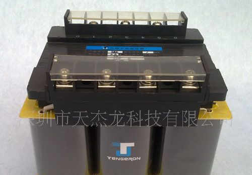 工厂直销/SBK-1KVA三相自耦变压器火牛/380V220V特殊可订|铜线