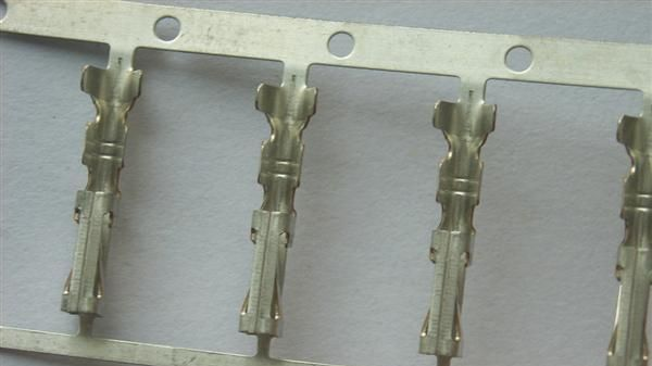 供应175149-2 AMP连接器