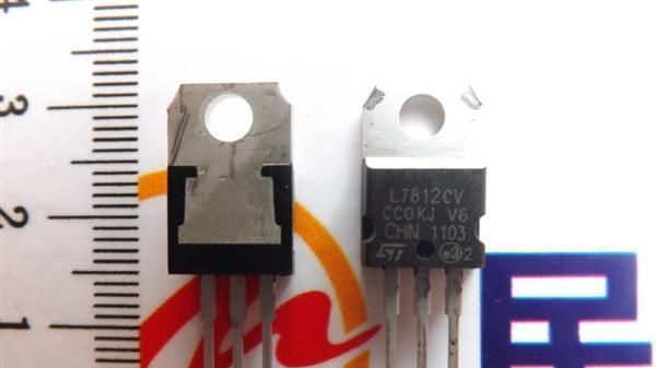L7812CV三端稳压管 L7812三极管 TO-220 全新现货