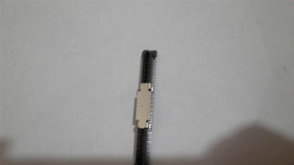 现货供应 FCI 连接器 板对板 型号73277-101002