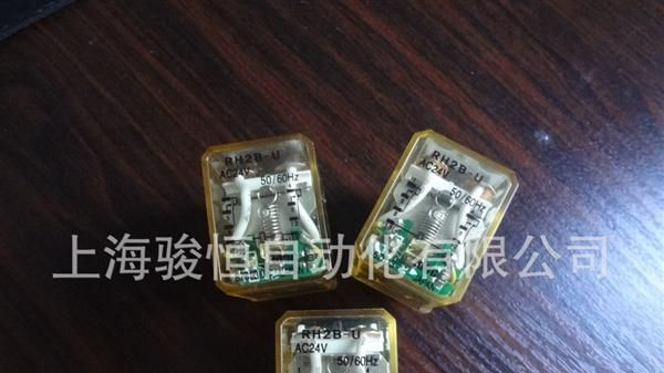 日本IDEC和泉继电器RH2B-U RH4B-U RH3B-U