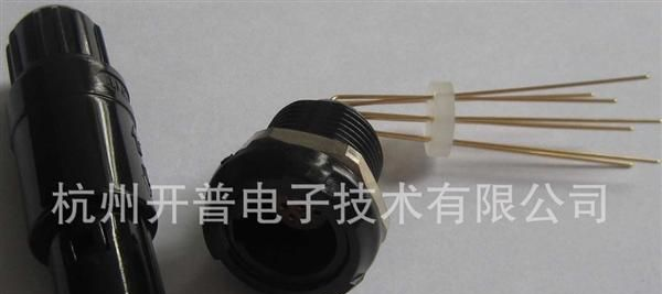 供应塑料推拉式航空插头,直插拔自锁电连接器