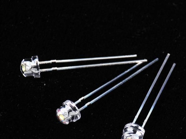 草帽LED 海澜电子低价供应 5MM草帽正白灯 高亮低衰款