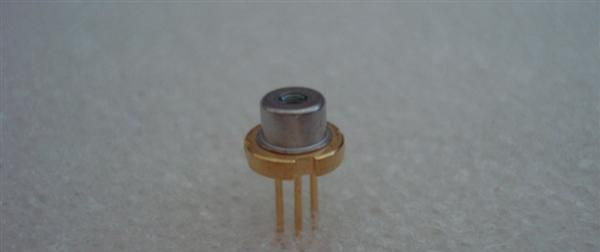激光二极管 ADL-63104TL