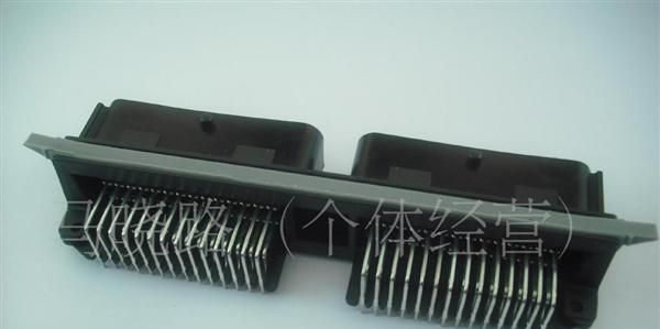 厂家优质供应ECU 56孔FCI汽车连接器
