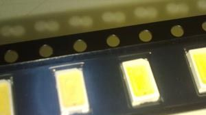 众恒56LM5730贴片灯珠 低光衰零光衰5730贴片灯珠