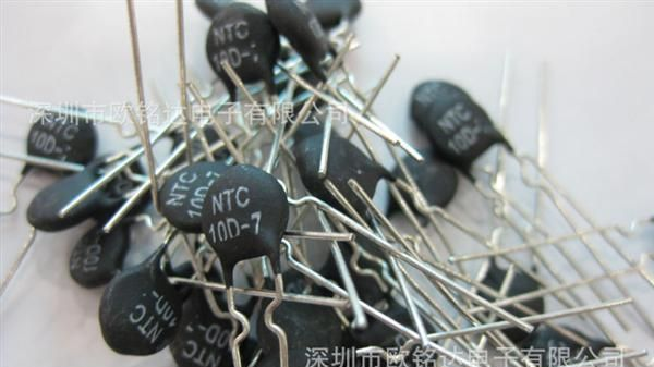 热敏电阻NTC10D-7