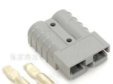 供应蓄电池连接器