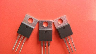厂家供应原装MBR1045CT  TO-220  肖特基二极管