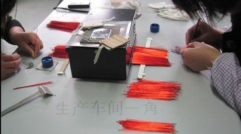 大量供应 单端玻璃封装热敏电阻 NTC，100K，3950（反应灵敏型）