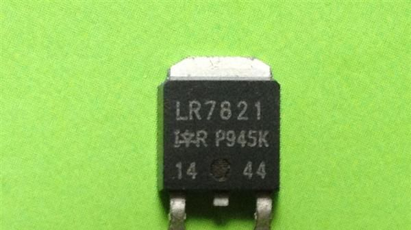 2SD1221-Y 2SD1222 2SD1223 2SD1470 2SD1784