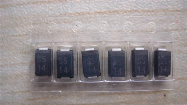 供应东芝贴片肖特基二极管SS14 DO-214AC（SMA）