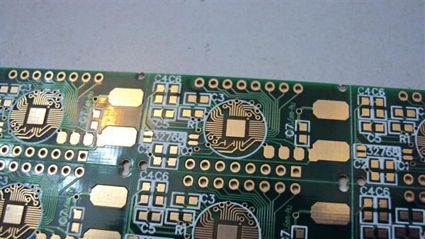 供应24小时双面PCB线路板加急打样，价格合理交货准时